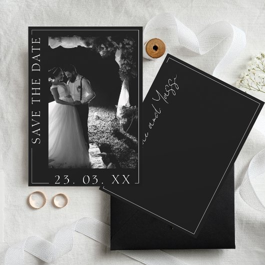 Moderne Schwarz-Weiß-Script-Foto Save The Date