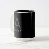Moderne Schwarz-Weiß-Tasse für Mit Monogramm Kaffe Zweifarbige Tasse (Vorderseite Links)