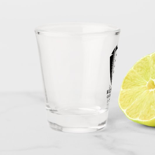 Moderne Schwarz-Weiß-Tuxedo-Trauzeuge-Geschenke Schnapsglas (Links)