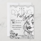 Moderne Schwarz-Weiß-Weibchen-Halloween Einladung (Vorderseite)