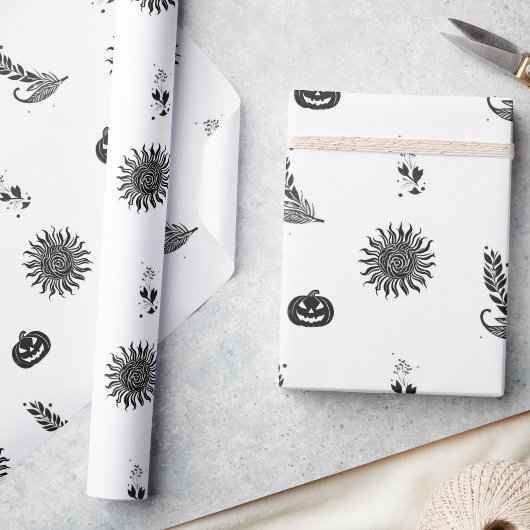 Moderne Schwarz-Weiß-Witchcore-Halloween Geschenkpapier