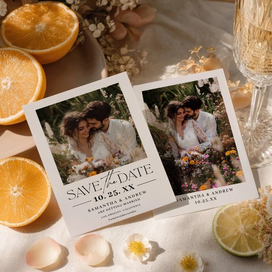 Moderne Schwarz-weiße Hochzeitsschrift Save The Date
