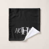 Moderne Schwarz-weiße Monogramm Name Newlyweds Badhandtuch Set (Waschlappen)