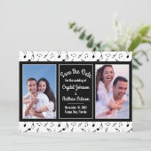 Moderne Schwarz-weiße Musiknoten Foto Save the Dat (Stehend Vorderseite)