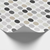 Moderne Schwarz-weiße Polka-Punkte-Mustermonogramm Geschenkpapier (Ecke)