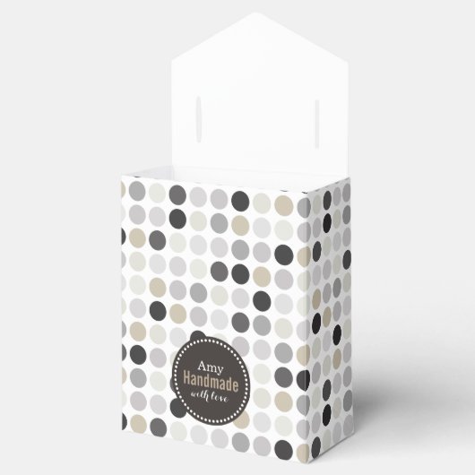 Moderne Schwarz-weiße Polka-Punkte-Mustermonogramm Geschenkschachtel (Geöffnet)