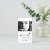 Moderne Schwarz-weiße Porträtfotografie Visitenkarte (Stehend Vorderseite)