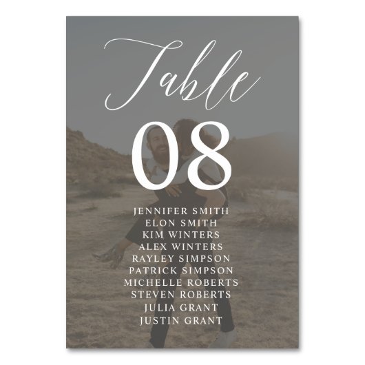 Moderne Schwarz-weiße Skriptnamen Fotos Hochzeit Tischnummer (Vorderseite)
