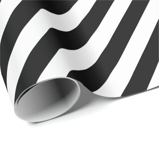 Moderne schwarz-weiße Streifen mattieren Weihnacht Geschenkpapier (Rolleneckpunkt)