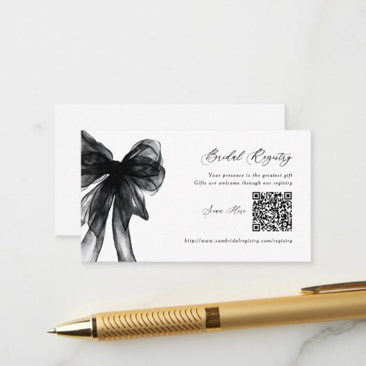 Moderne schwarze Bogen-Hochzeitsdusche QR-Code-Ges Begleitkarte (Vorderseite/Rückseite Beispiel)
