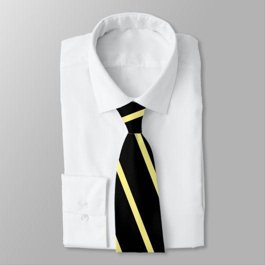 Moderne schwarze GelbCute Neck Tie Krawatte (Gebunden)