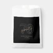 Moderne Schwarze Gold 70. Geburtstagsfeier Geschenktütchen (Vorderseite)