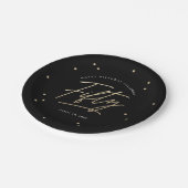 Moderne Schwarze Gold-Kalligraphie 50. Geburtstag Pappteller (Schrägansicht)