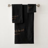 Moderne schwarze Gold-weibliche Schreibschrift Badhandtuch Set (Insitu)