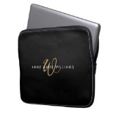 Moderne schwarze Goldschrift-Monogramm Laptopschutzhülle (Vorderseite Links)