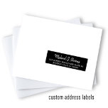 Moderne, schwarze, individuelle Gästetiketten Aufkleber<br><div class="desc">Personalisierter eleganter Hochzeitsgast-Name,  kundenspezifische Adresse schwarze Mailing Labels mit einem schicken,  weißen Kalligrafieschrift.</div>