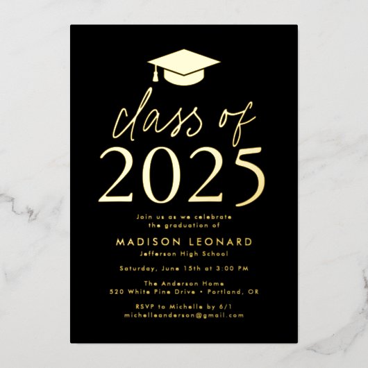 Moderne Schwarze Klasse der Graduierungspartei 202 Folieneinladung (Vorderseite)