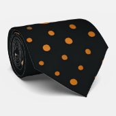 Moderne Schwarze Krawatte mit Orange Dot Pattern (Gerollt)