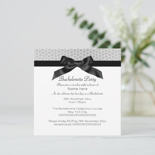 MODERNE SCHWARZE LEOPARD BACHELORETTE EINLADUNG (Stehend Vorderseite)