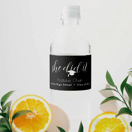 Moderne Schwarze machte sie es elegant Abschluss Wasserflaschenetikett