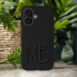 Moderne Schwarze Monogramm-Initialen zeitgemäß iPhone 16 Hülle<br><div class="desc">Moderne Black Monogram Initials Contemporary Phone 16 Hüllen bietet ein individuelles personalisiertes Monogramm in moderner Schrifttyp. Ideal für Familie und Freunde zum Geburtstag,  Weihnachten,  Feiertagen,  Muttertag,  Vatertag und vieles mehr. Designed by ©2024 Evco Holidays www.zazzle.com/store/evcoholidays</div>