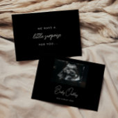 Moderne schwarze Schrift "Little Surprise" Schwang Ankündigung