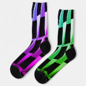 Moderne schwarze und graue Socken mit geometrische (Linkes Detail)