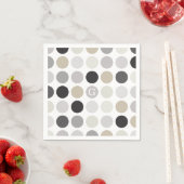 Moderne schwarze weiße Punkte Muster Monogramm Serviette (Beispiel)