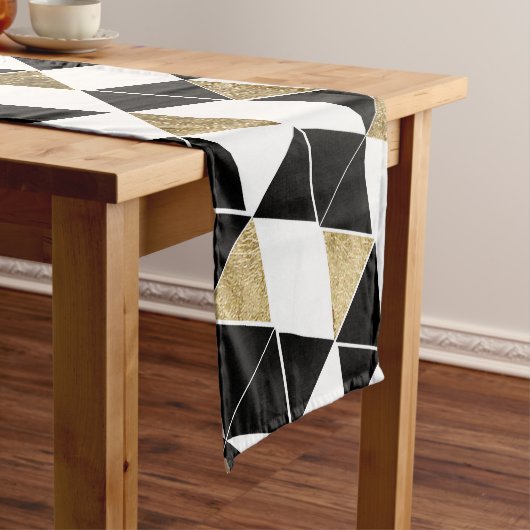 Moderne Schwarze, weiße und Imitat-Golddreiecke Kurzer Tischläufer (Beispiel)