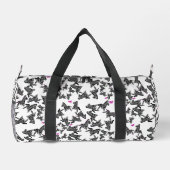 Moderne schwarze weiße und rosa wilde Zebra Duffle Bag (Rückseite)