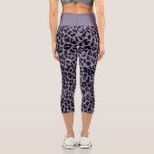Moderne Schwarzweißdrucke mit Lila Leopard Capri Leggings (Rückseite)