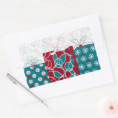 Moderne schwedische Red Blue Holiday Wrapped Gesch Rechteckiger Aufkleber (Umschlag)