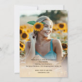 Moderne Script 2 Foto Graduation Party Einladung (Rückseite)