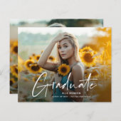 Moderne Script 2 Foto Graduation Party Einladung (Vorne/Hinten)