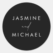 Moderne Script Black Wedding Umschlag Aufkleber (Vorderseite)