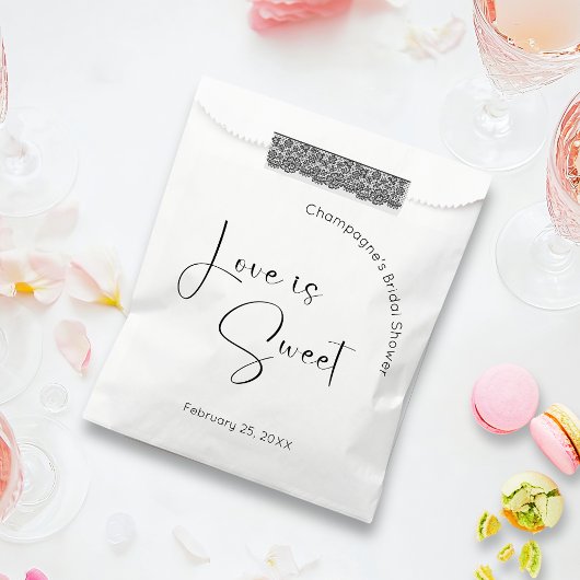 Moderne Script Brautparty Liebe ist Sweet Geschenktütchen