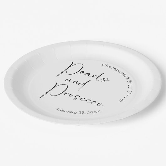 Moderne Script Brautparty Perlen und Prosecco Pappteller (Schrägansicht)