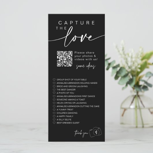 Moderne Script Capture Die Liebe QR CODE Card Menükarte (Stehend Vorderseite)