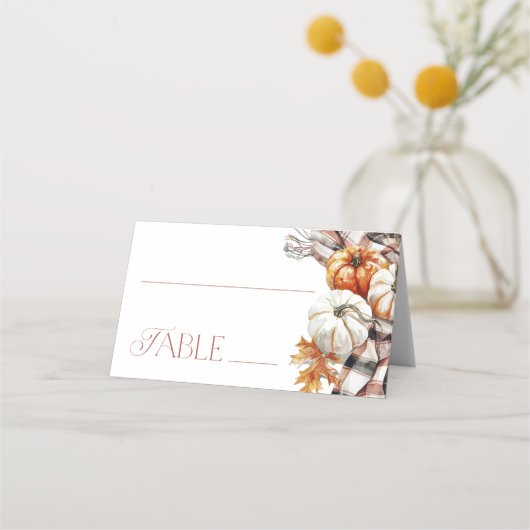 Moderne Script Cosy Fall Platzkarten Namenskarte (Vorderseite)