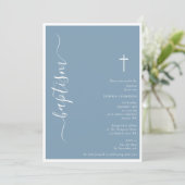 Moderne Script Dusty Blue Christening Taufe Einladung (Stehend Vorderseite)