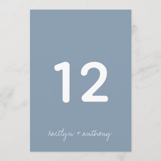 Moderne Script Dusty Blue Minimalistic Wedding Einladung (Vorderseite)