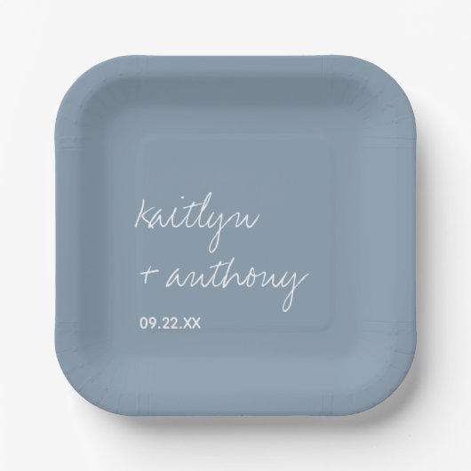 Moderne Script Dusty Blue Minimalistic Wedding Pappteller (Vorderseite)