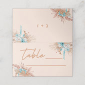 Moderne Script Earthy Brown Floral Wedding Platzkarte (Außenseite Aufgefaltet)