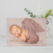 Moderne Script Foto Collage Geburtserklärung Folieneinladung (Stehend vorne)