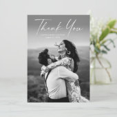 Moderne Script-Foto-Hochzeit Dankeskarte (Stehend Vorderseite)