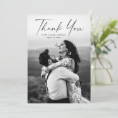 Moderne Script-Foto-Hochzeit Dankeskarte (Stehend Vorderseite)