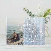 Moderne Script-Foto-Hochzeit Save The Date (Stehend Vorderseite)