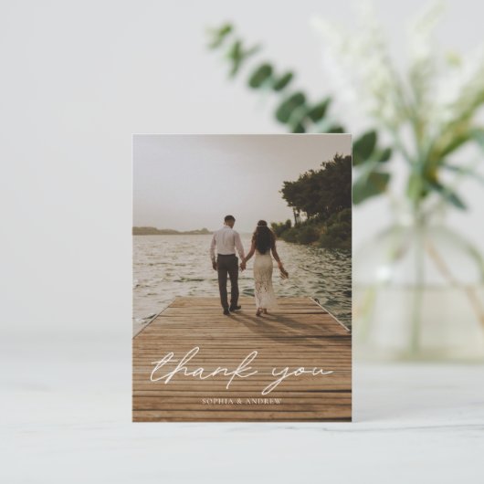 Moderne Script Foto Hochzeit Vielen Dank Postkarte (Stehend Vorderseite)