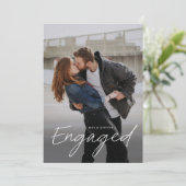 Moderne Script-Foto-Hochzeitspartei Einladung (Stehend Vorderseite)