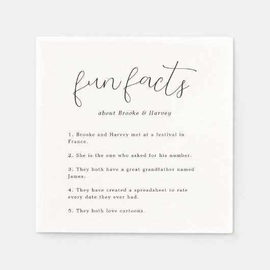 Moderne Script Fun Fakten Hochzeit Serviette (Vorderseite)